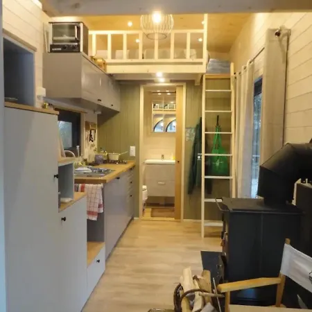 Apartament Tiny House *
